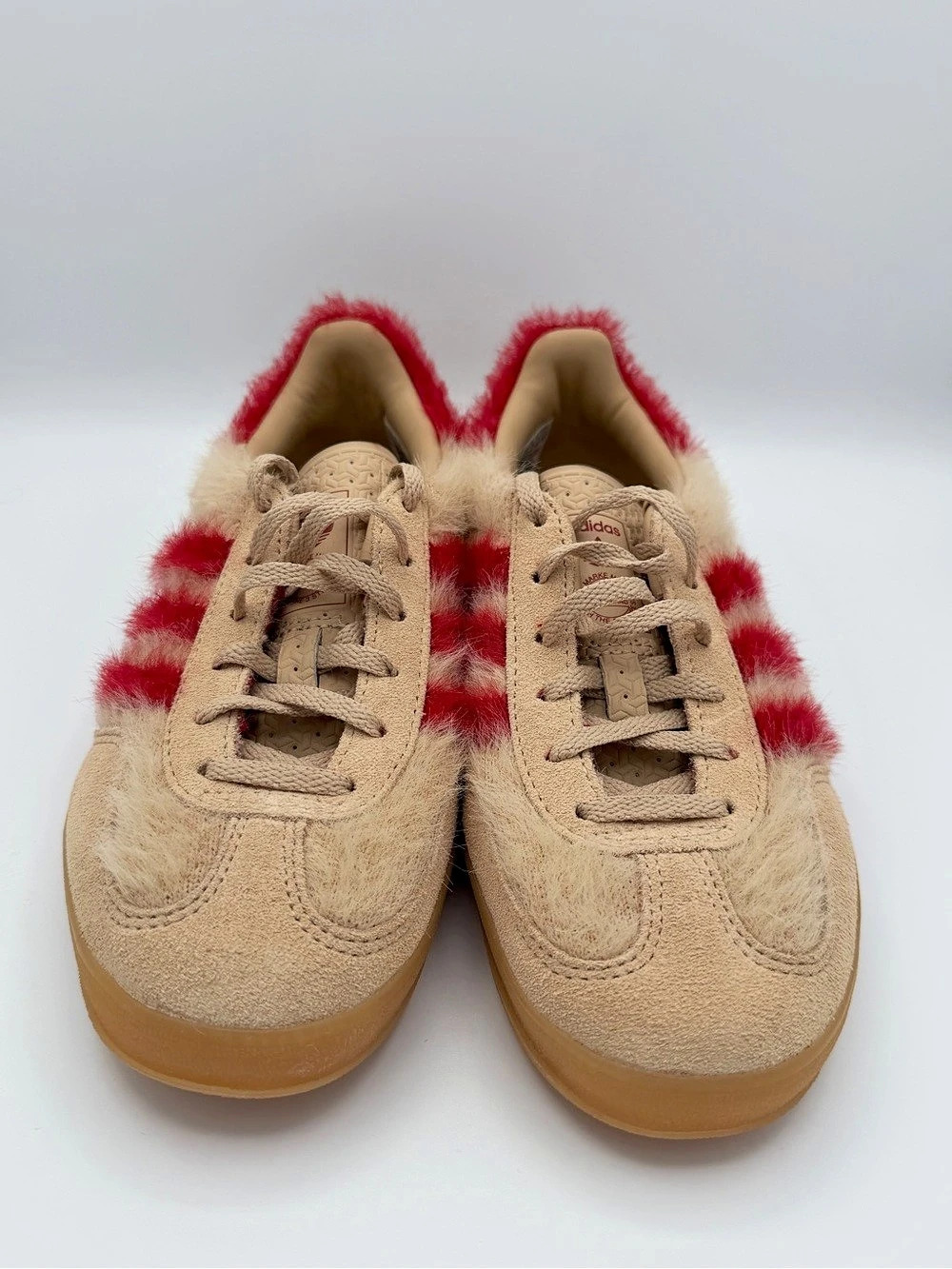 adidas Gazelle Indoor Magic Beige Team Victory Red Sneakers US 7.5